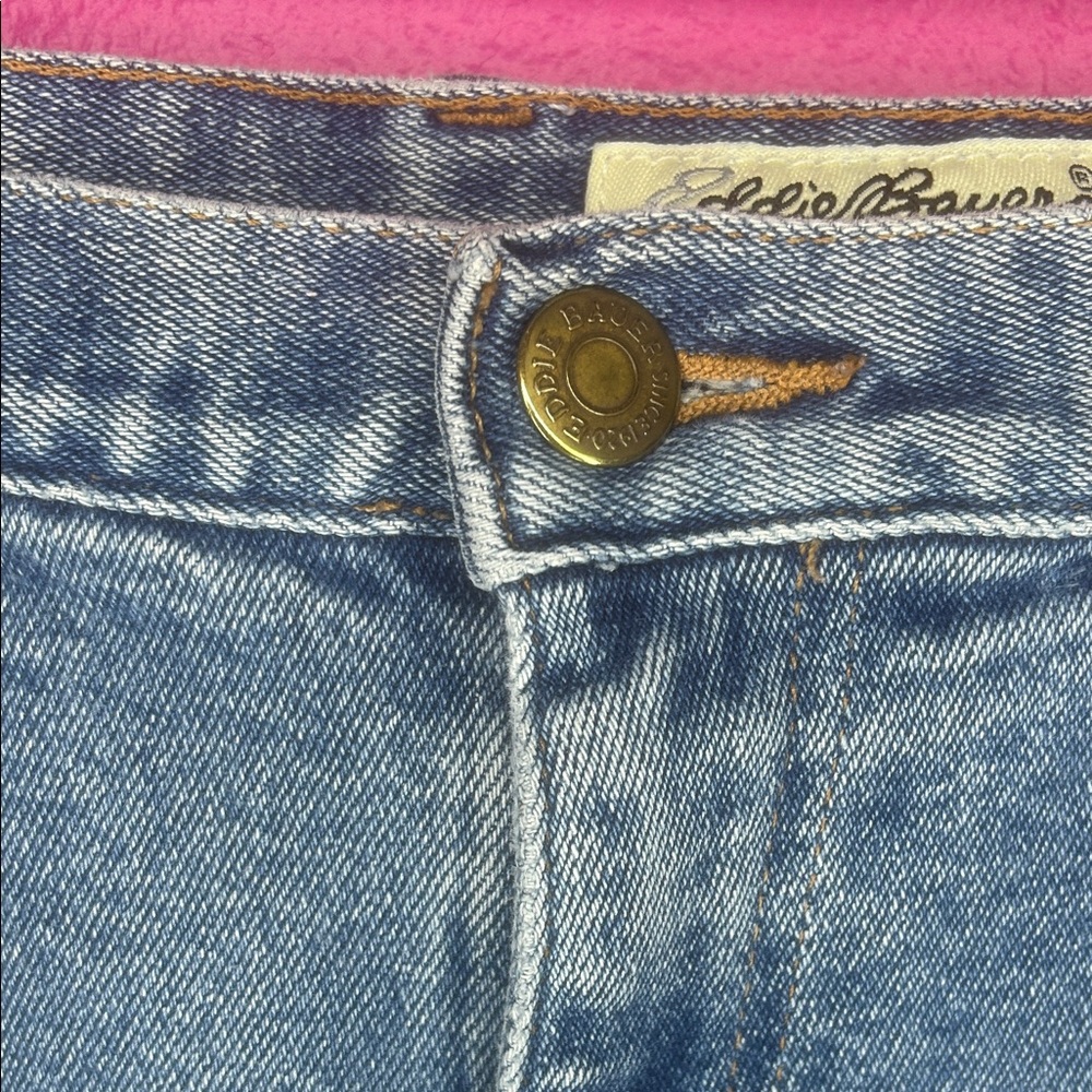 Eddie Bauer Women's Straight Leg Blue Jeans Size 8 - Picture 4 of 9